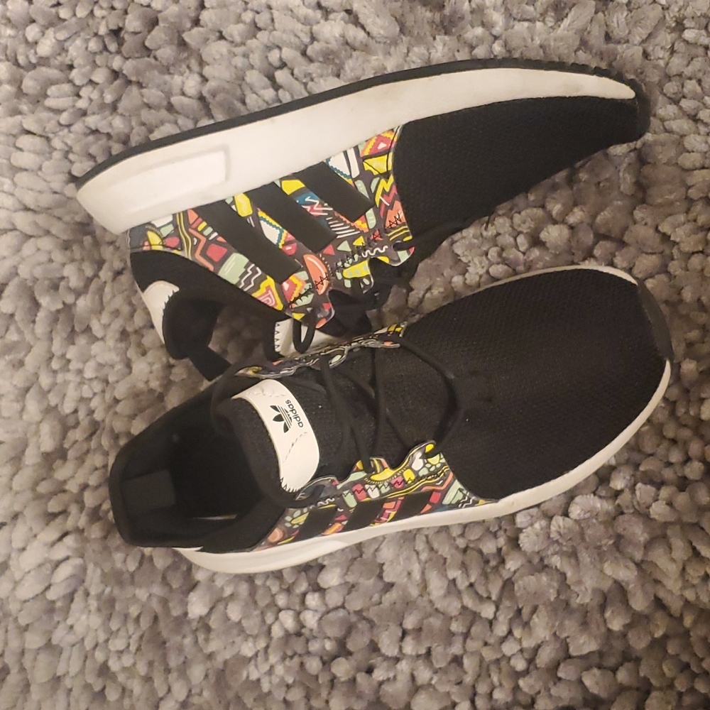 Adidaa sneakers kids